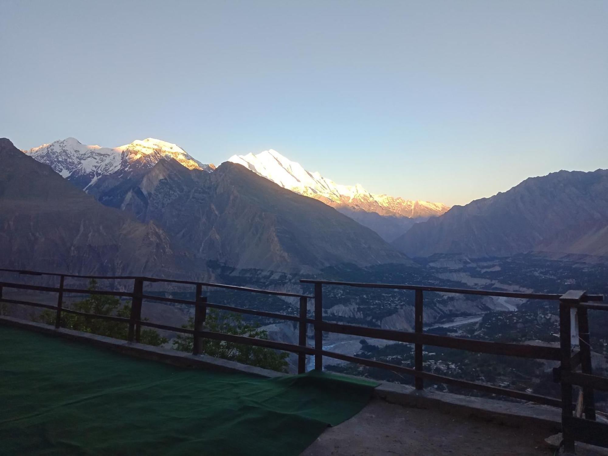 Venus Mountain Resort, Hunza Karimabad  外观 照片